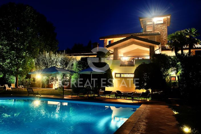 Image No.17-6 Bed Villa for sale