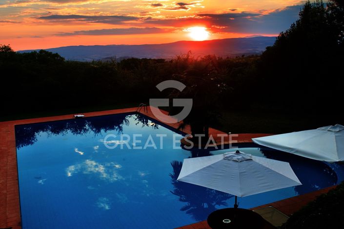 Image No.20-6 Bed Villa for sale