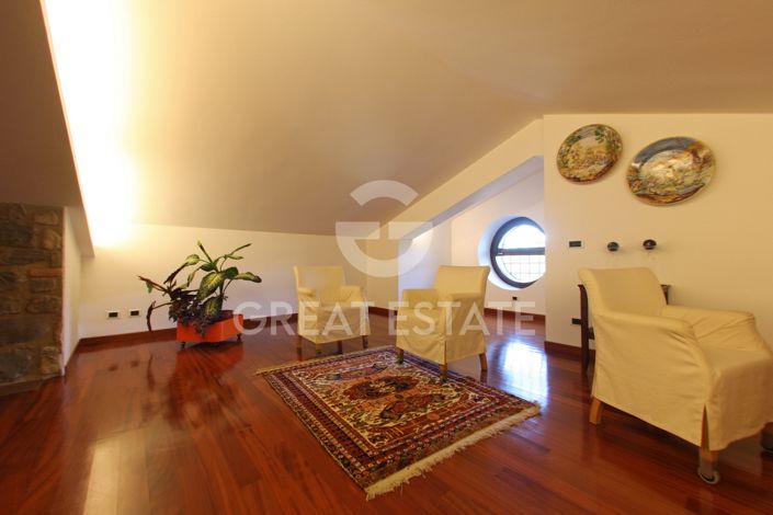 Image No.33-6 Bed Villa for sale