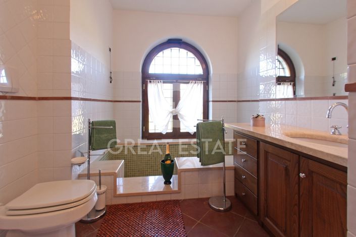 Image No.36-6 Bed Villa for sale