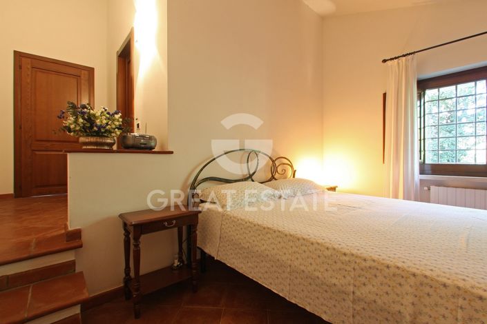 Image No.40-6 Bed Villa for sale