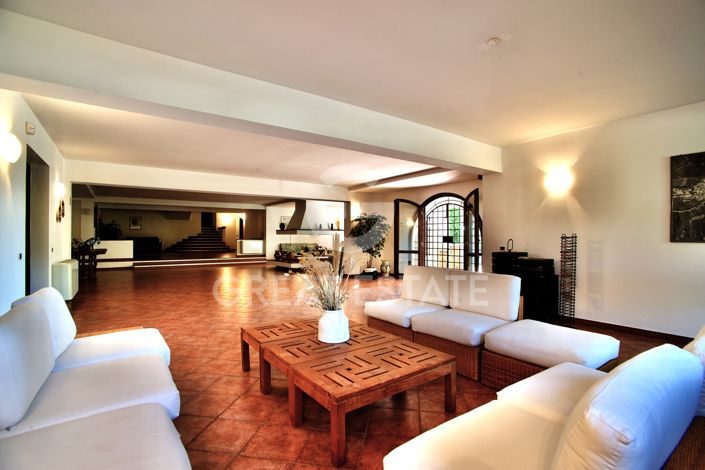 Image No.45-6 Bed Villa for sale