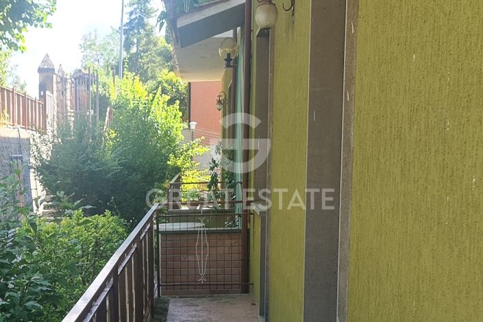 Image No.7-2 Bed Property for sale