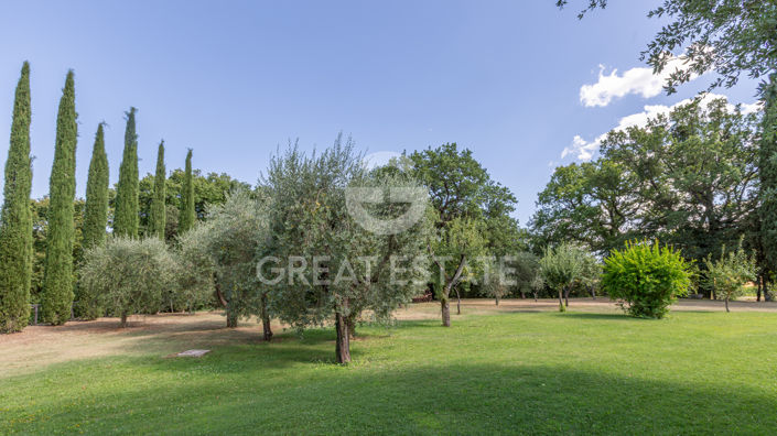 Image No.20-6 Bed Country House for sale