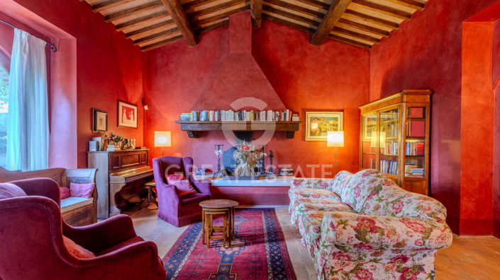 Image No.3-6 Bed Country House for sale