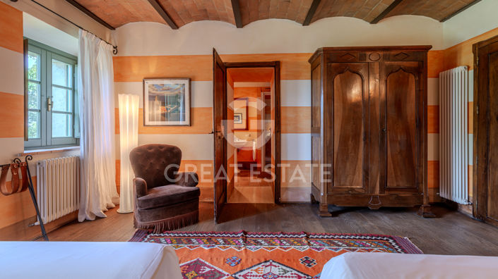 Image No.49-6 Bed Country House for sale