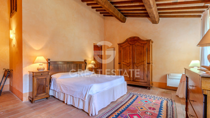 Image No.53-6 Bed Country House for sale