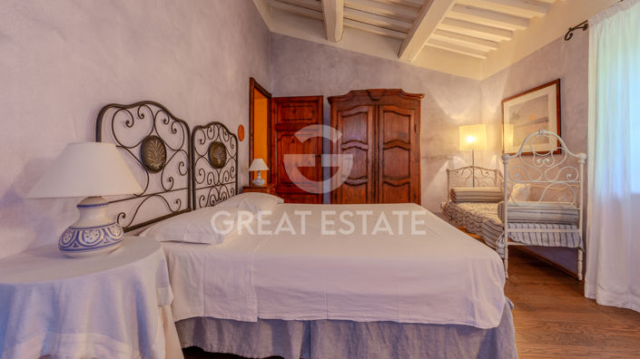 Image No.59-6 Bed Country House for sale