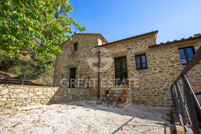 Image No.20-7 Bed Country House for sale