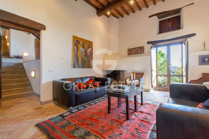 Image No.26-7 Bed Country House for sale