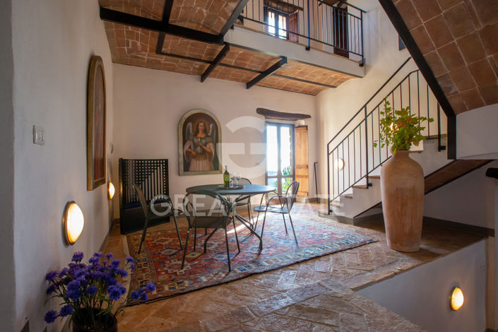 Image No.30-7 Bed Country House for sale