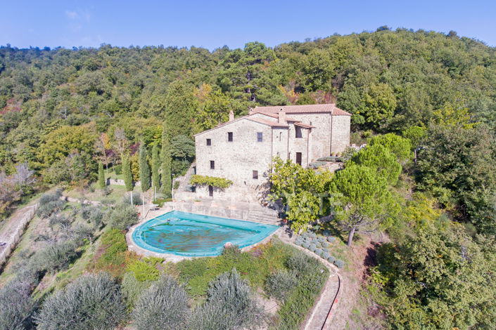 Image No.5-7 Bed Country House for sale