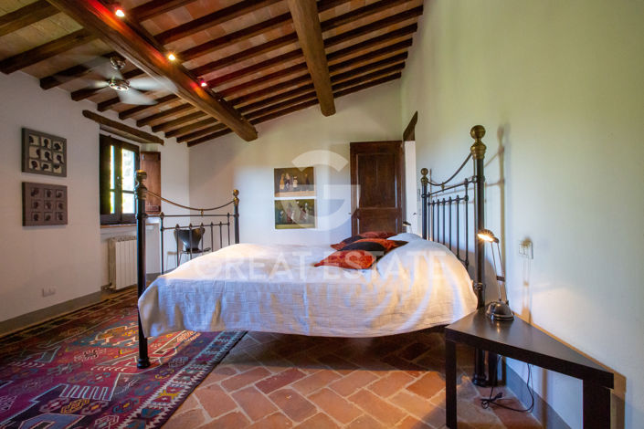 Image No.45-7 Bed Country House for sale