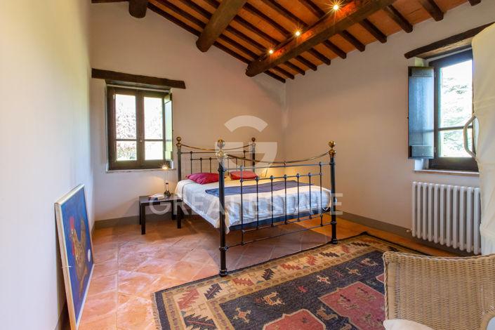 Image No.55-7 Bed Country House for sale