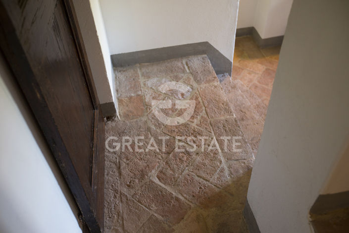 Image No.58-7 Bed Country House for sale