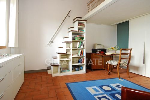 Image No.10-1 Bed Property for sale