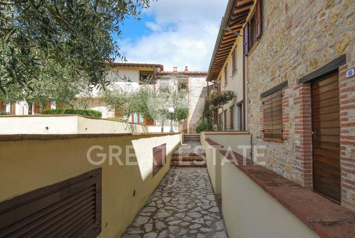 Image No.3-1 Bed Property for sale