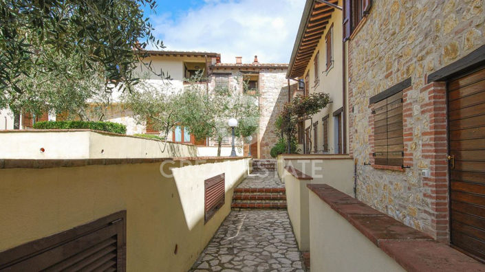 Image No.3-1 Bed Property for sale