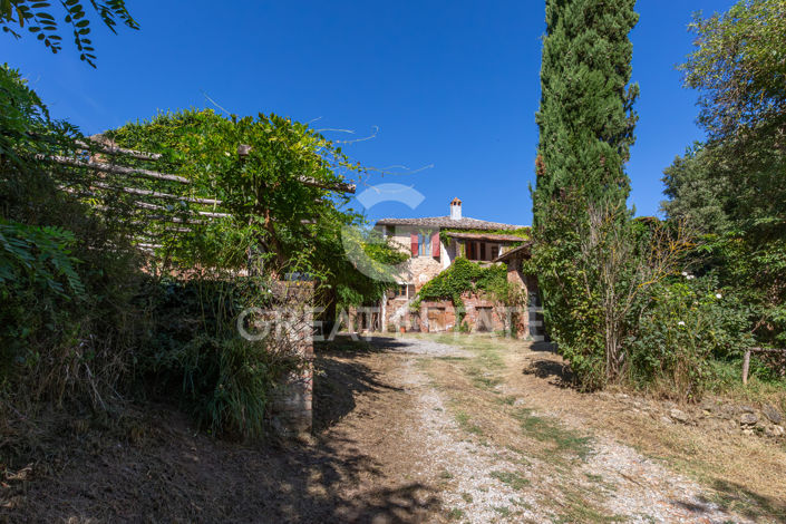 Image No.13-7 Bed Country House for sale