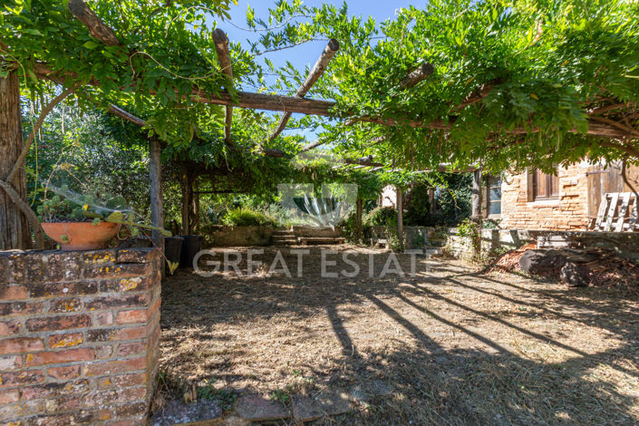 Image No.26-7 Bed Country House for sale