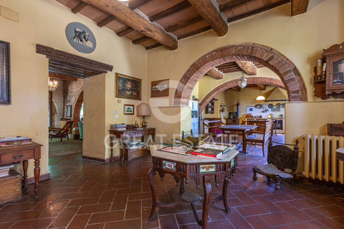 Image No.28-7 Bed Country House for sale