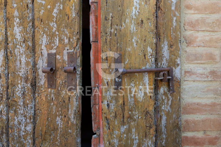 Image No.56-7 Bed Country House for sale