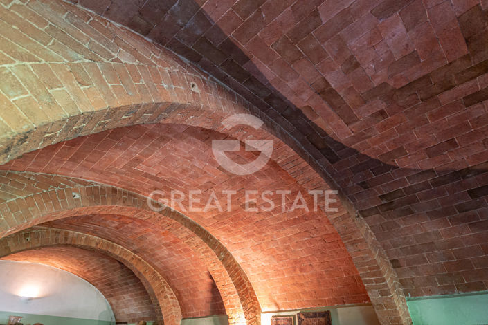 Image No.58-7 Bed Country House for sale