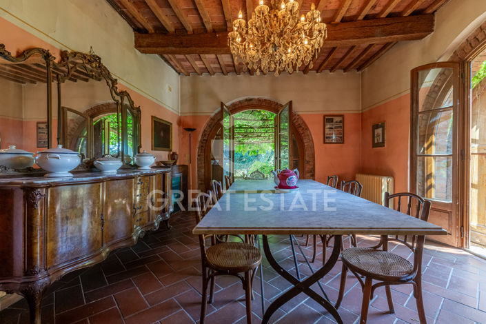 Image No.7-7 Bed Country House for sale