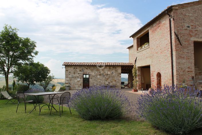 Image No.18-6 Bed Country House for sale