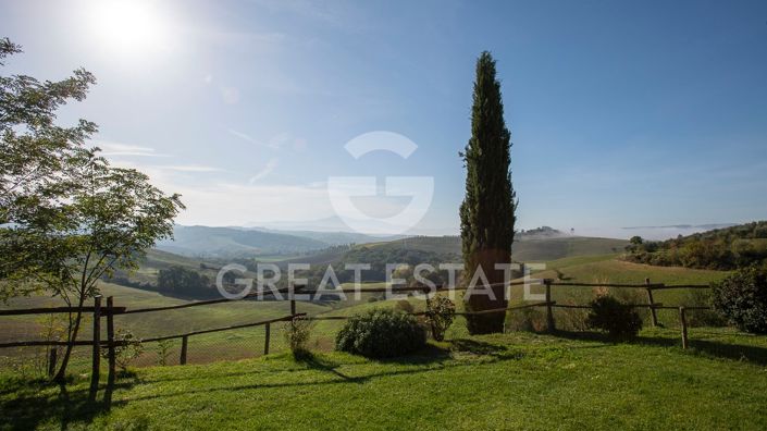 Image No.24-6 Bed Country House for sale