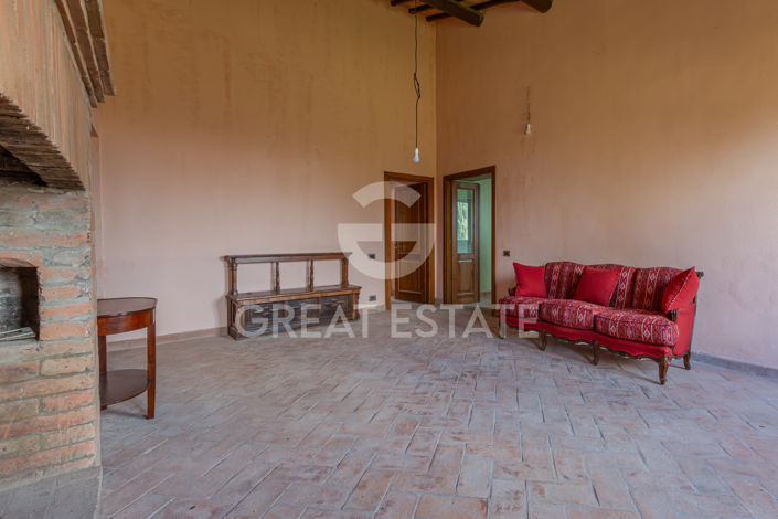 Image No.16-7 Bed Country House for sale