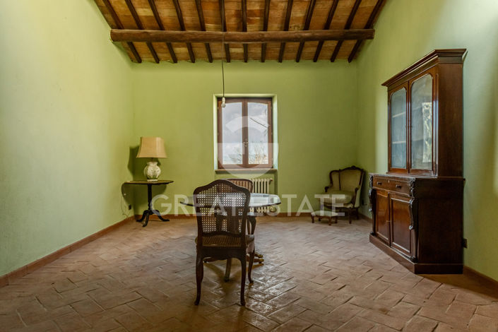 Image No.19-7 Bed Country House for sale