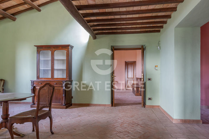 Image No.20-7 Bed Country House for sale