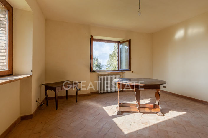 Image No.28-7 Bed Country House for sale