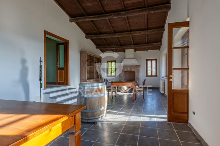 Image No.6-7 Bed Country House for sale