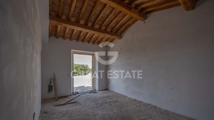 Image No.27-4 Bed Country House for sale