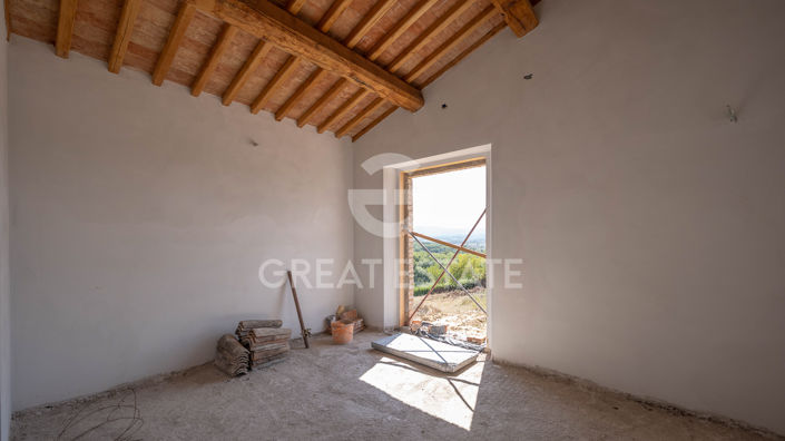 Image No.32-4 Bed Country House for sale