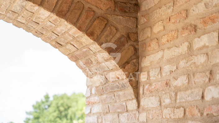 Image No.41-4 Bed Country House for sale