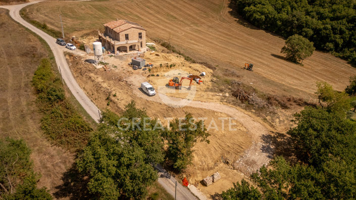 Image No.10-4 Bed Country House for sale