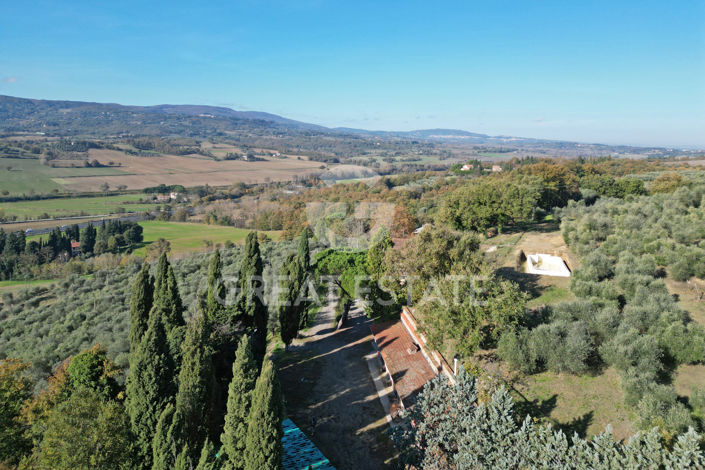 Image No.20-4 Bed Country House for sale