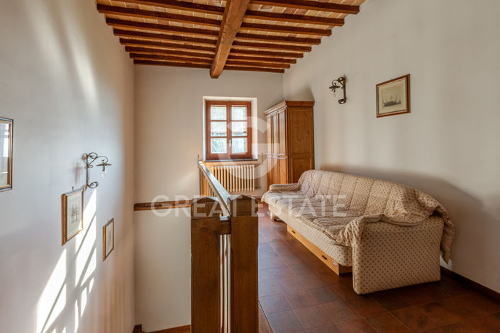 Image No.28-4 Bed Country House for sale