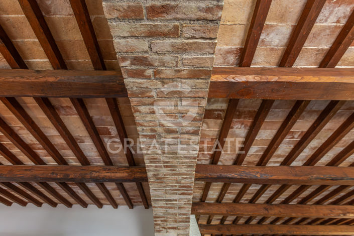 Image No.35-4 Bed Country House for sale