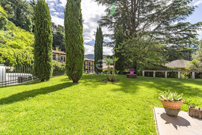 Image No.11-5 Bed Villa for sale