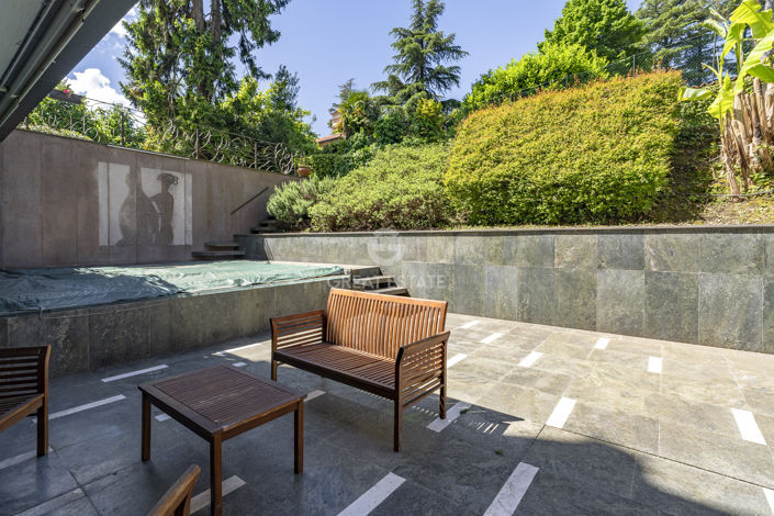 Image No.17-5 Bed Villa for sale