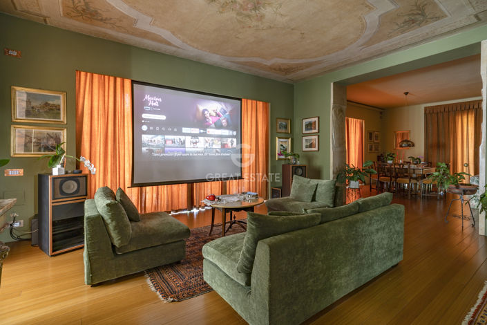 Image No.19-5 Bed Villa for sale