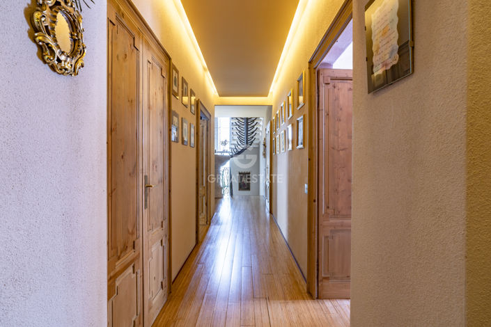 Image No.28-5 Bed Villa for sale