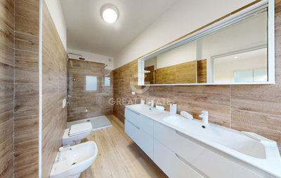 vendesi-villa-di-prestigio-in-abruzzo-l-aquil