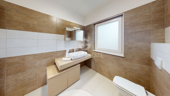 Image No.14-6 Bed Villa for sale