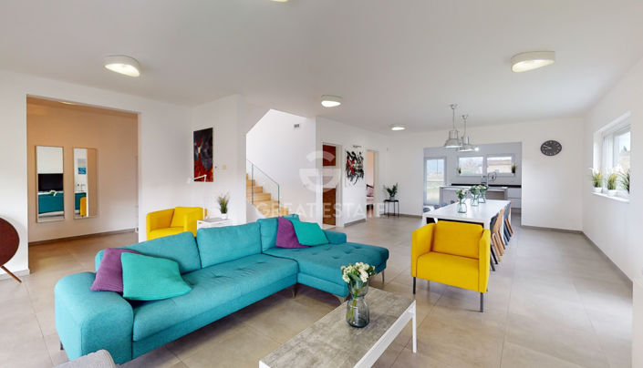 Image No.3-6 Bed Villa for sale