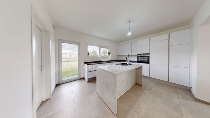 Image No.6-6 Bed Villa for sale